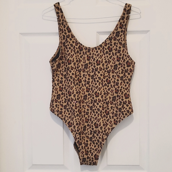 Leopard Print One Piece Body/bathing Suit - Picture 1 of 7